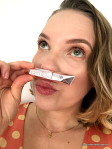 Projeto Cílios de Boneca – Damn Girl! da Too Faced